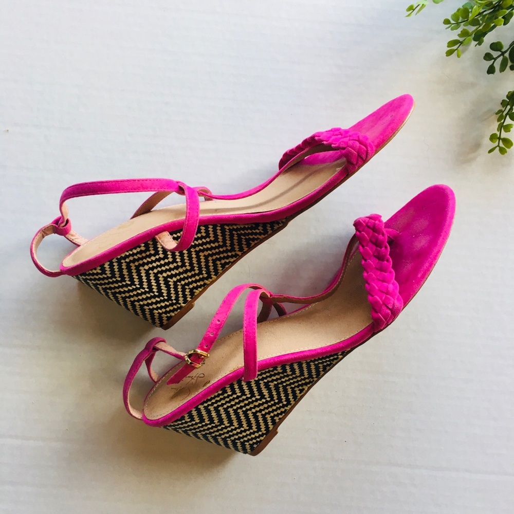 Victoria’s Secret pink strappy sandals with wedge heel, size 9